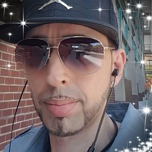 Meet your Posher, Manuel